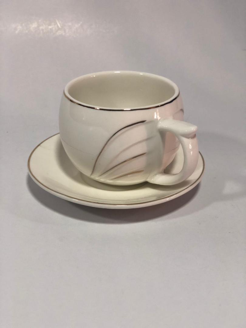 اكواب سيراميك كروي مع السياسر- 6 اكواب +6 سياسر