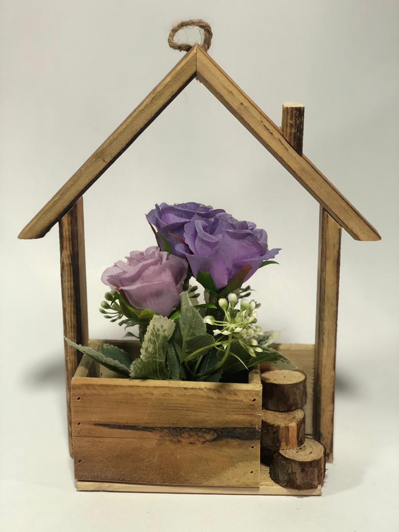 مزهرية خشب شكل بيت تعليقة 9-1005