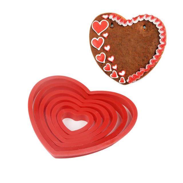 طباعات كعك بلاستيك قلب 5 قطع