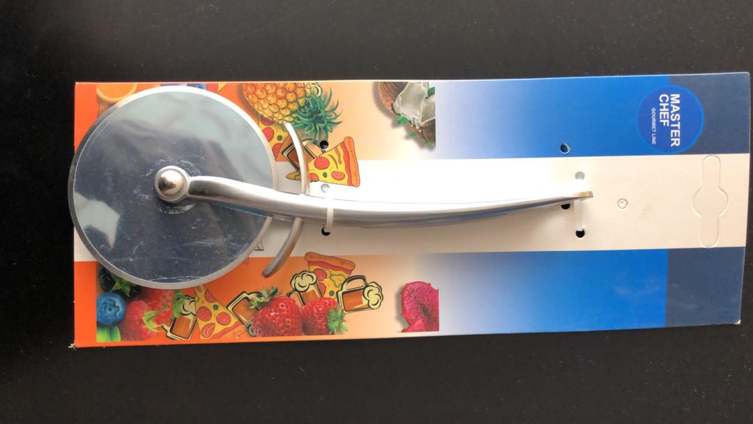 قطاعة بيتزا عجلة ستيل كامل مستر YB-162 1