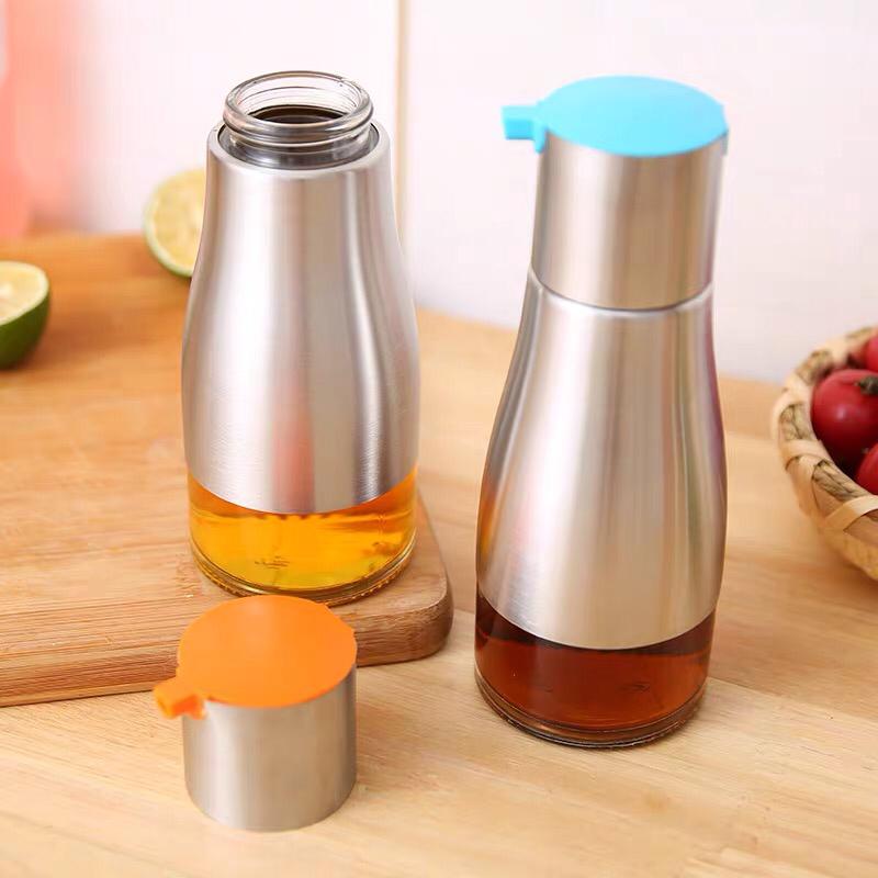 علبة زيت زجاج ملبس ستيل 300 مل  YN-1550