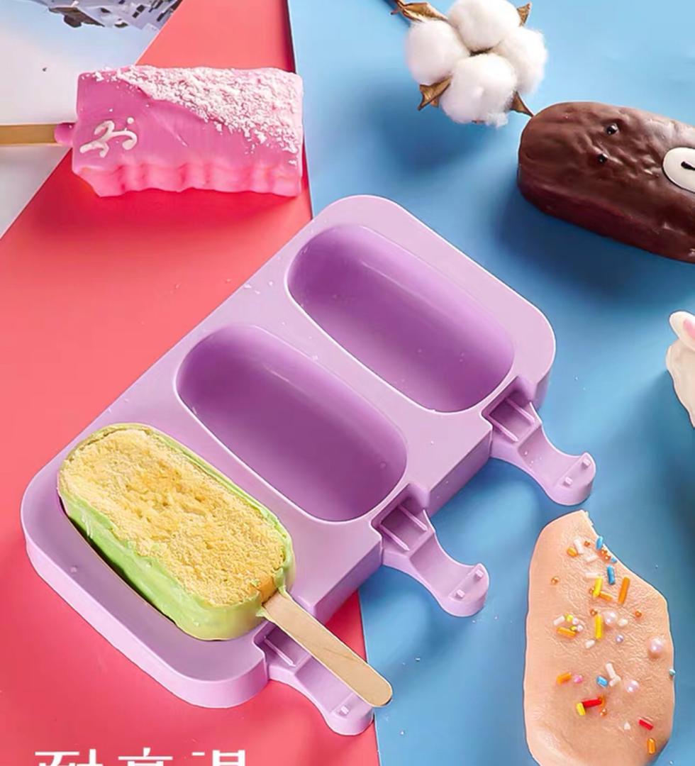 قوالب ايسكريم سليكون 3 خانات مع الاعواد  AZ-696