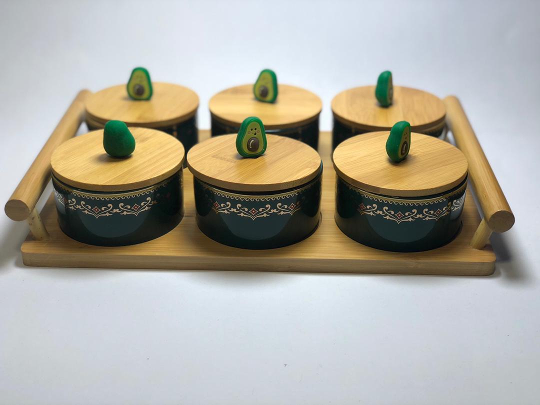 شيال حلويات 6 خانات مع اغطية خشب -قاعدة خشب YB-583