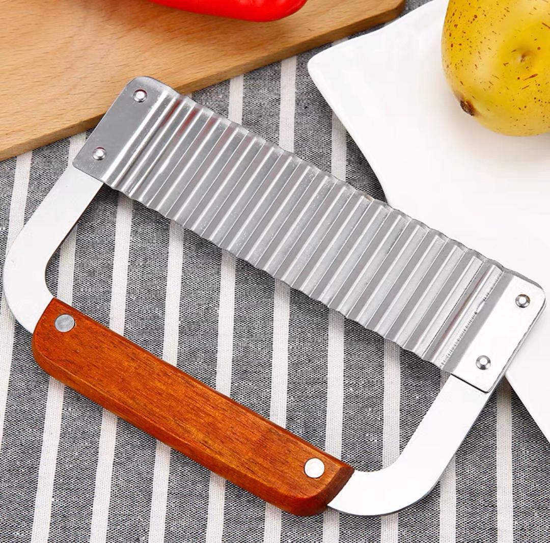 سكين تقطيع بطاطس ستيل يد خشب شكل منشار