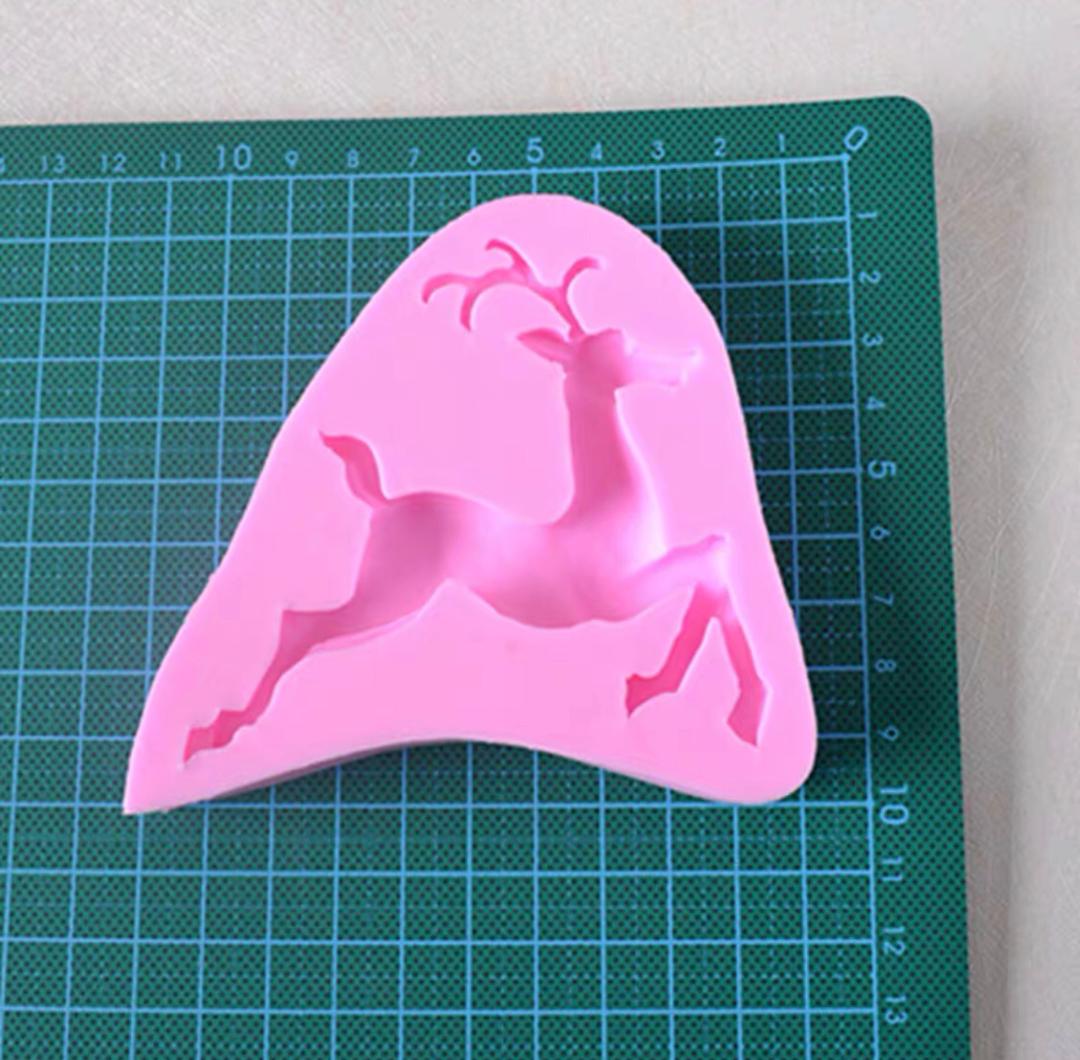 قالب عجينة سكر سليكون شكل غزال  CK-F1390YX