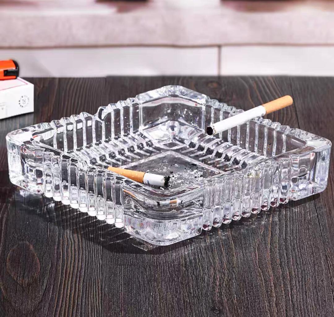طفاية سيجائر زجاج مربع  YG8016-4